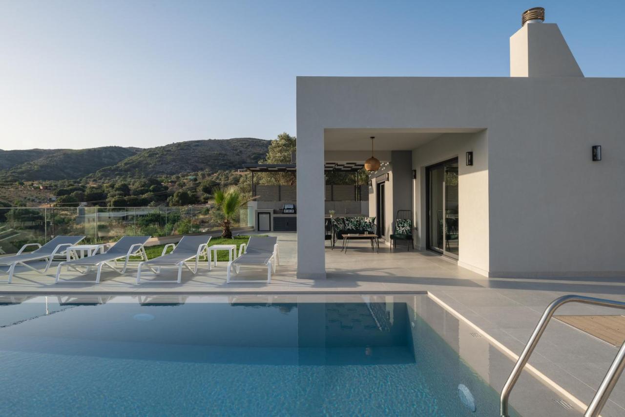 Eolides Villas , Quite Idyll Of Rural Bliss,By Thinkvilla Lambiní Eksteriør billede